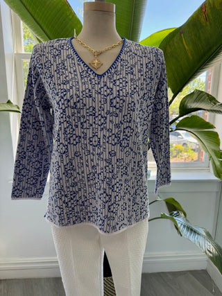 Peace of Cloth V-neck Sweater